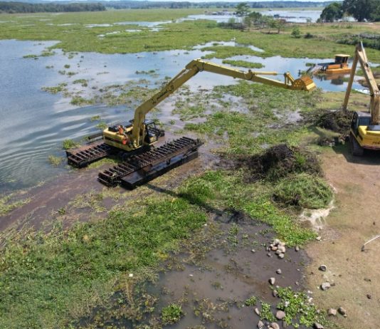 Kerahkan Alat Berat, Kodam XXI/Radin Inten dan Kodim 0412 Lampung Utara Normalisasi Bendungan Way Rarem