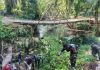 Akan dibangun Jembatan : Babinsa Koramil 412-10/TJR dan warga setempat lakukan Rotong Royong
