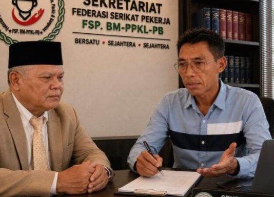 Ketua Umum FSP-BMPPKLPB Mayusni T. Advokasi sosial merupakan instrumen penting untuk memastikan terpenuhinya hak pekerja