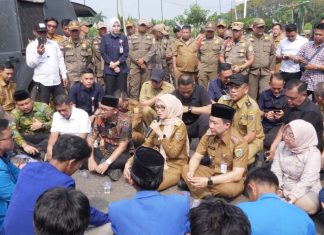 Wagub Jihan Temui Massa Aksi Mahasiswa, Pemprov Lampung Kawal Aspirasi ke Pemerintah Pusat