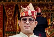 Pemberian Gelar Adat Jokowi Dinilai Labrak Aturan Adat