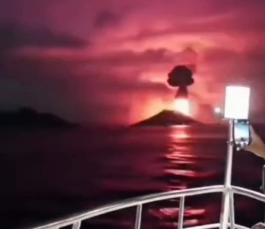 Gunung Anak Krakatau Erupsi Aktif, Masyarakat di Minta Waspada