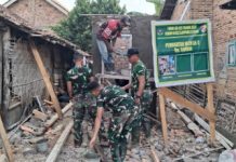 Pembangunan Fasilitas MCK di Dusun Kandau Masuki Tahap Pemasangan Batu Bata dan Plester Dinding