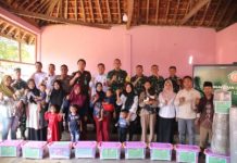 Serahkan Bantuan Sosial, Tim Wasev Mabesad Hadirkan Kepedulian untuk Warga TMMD Ke-129 Kodim 0412/LU