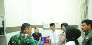 Dandim 0412/LU Bersama Bupati dan Kapolres Jenguk Dua Anggota Polres Lampung Utara yang Terluka
